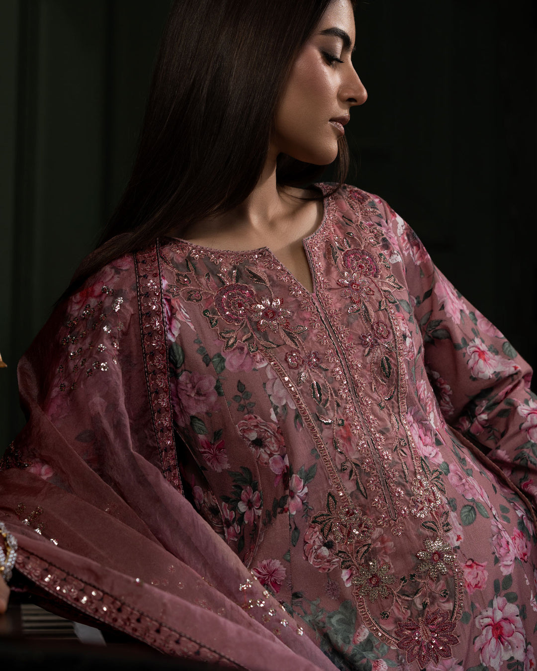 Hoorain