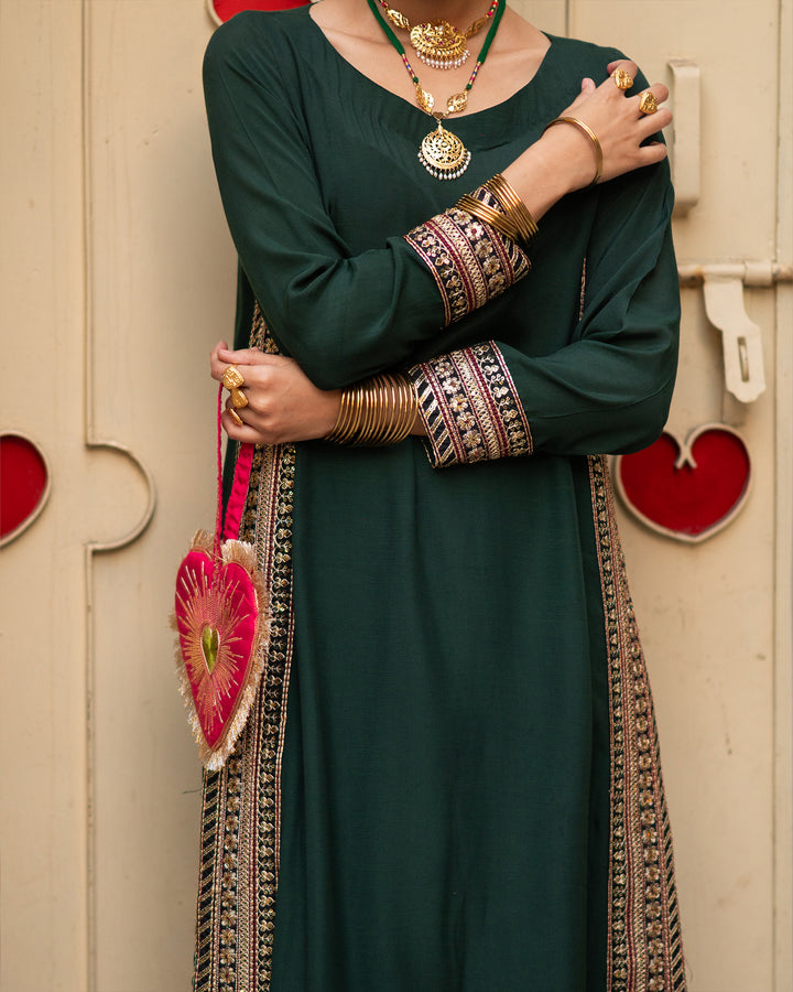 Sakeenah (Silk)