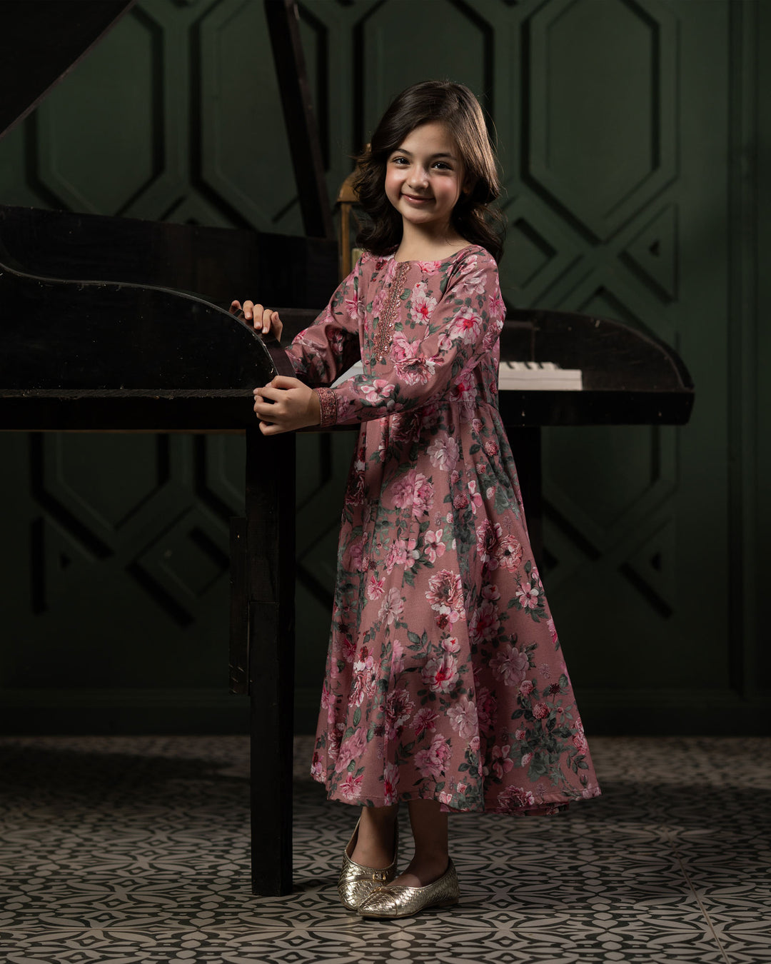 Hoorain Mini