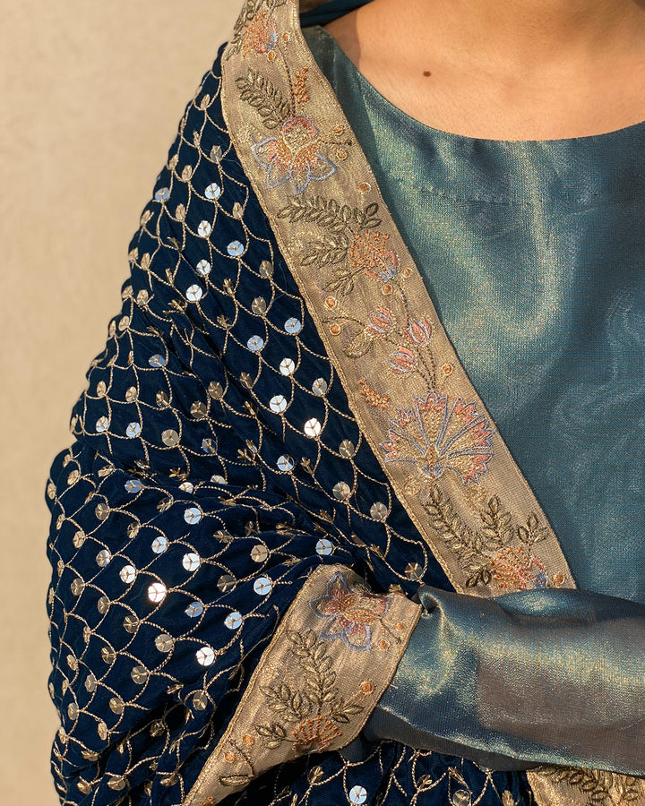 Mahrosh Velvet Shawl