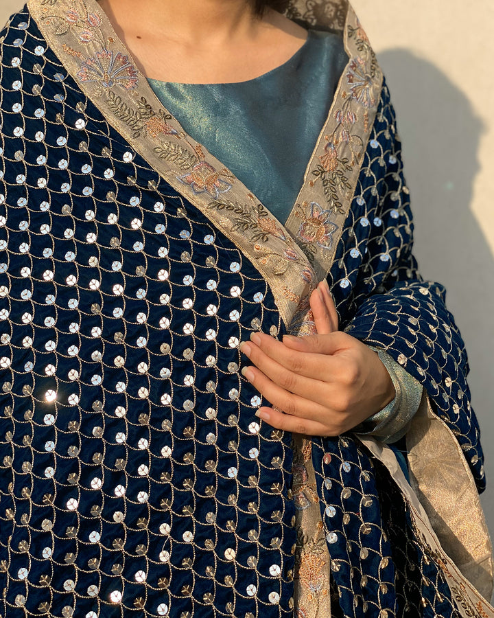 Mahrosh Velvet Shawl