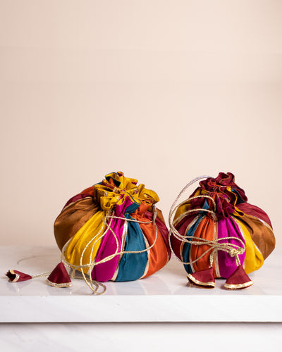 Nau-rattan Phool Potli